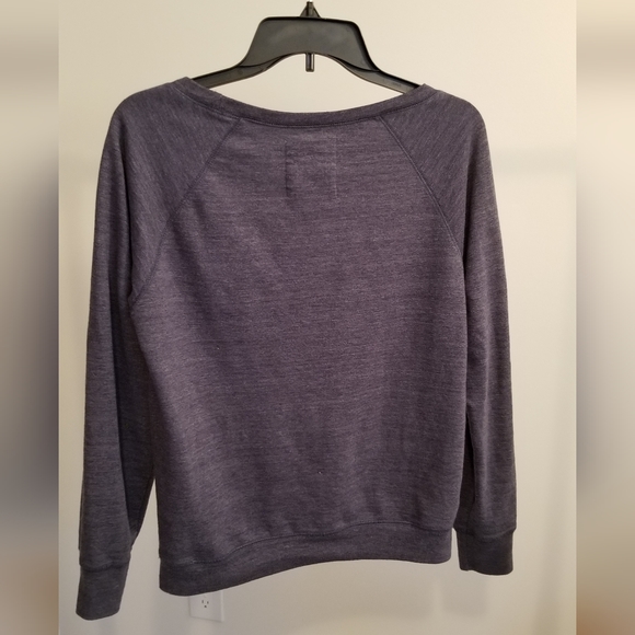 College Vault Women's Notre Dame lightweight sweatshirt Sz Med - Picture 2 of 5